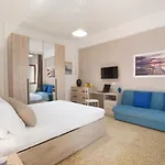 Mahal Kita