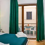 Bed & Breakfast Mahal Kita Sorrento