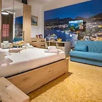 Mahal Kita Bed & Breakfast 3*