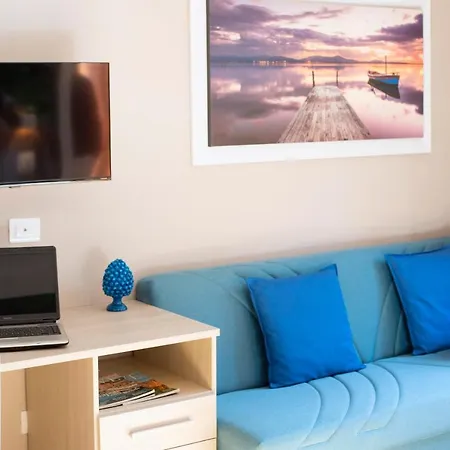 Mahal Kita Готель типу 