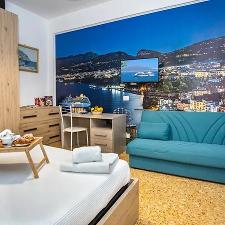 Mahal Kita Готель типу 