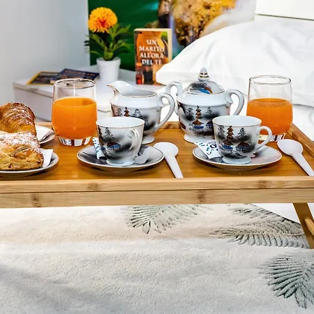 Bed & Breakfast - Mahal Kita