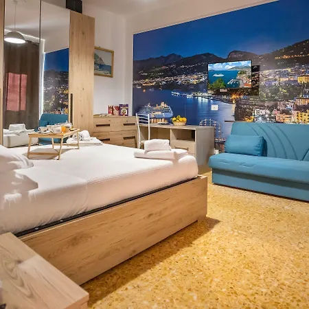 Mahal Kita Готель типу 