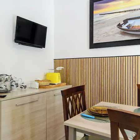 Mahal Kita Bed and Breakfast 3*