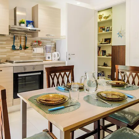 Mahal Kita Bed and Breakfast Σορέντο