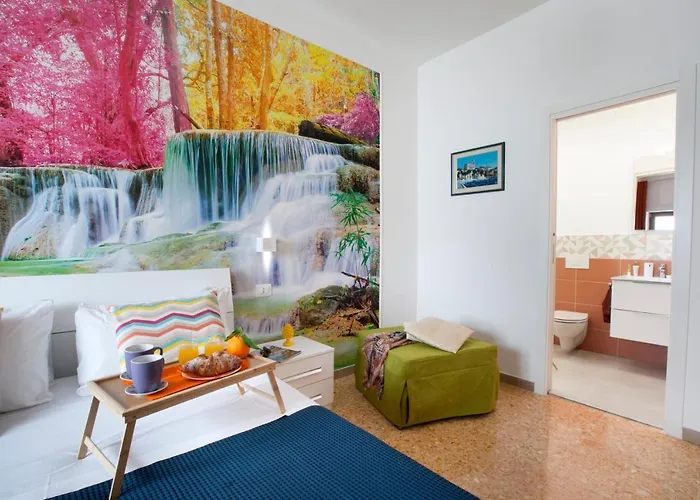 فندق مبيت وإفطار Mahal Kita