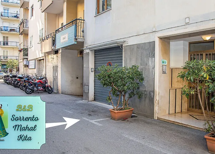 Bed & Breakfast Mahal Kita 3*