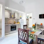 Mahal Kita فندق مبيت وإفطار 3*